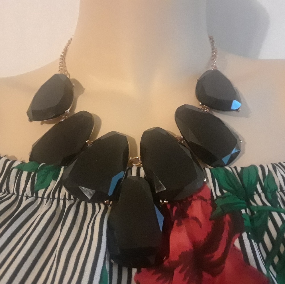 Statement Necklace & Earring Set